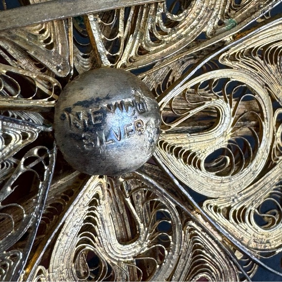 Vintage Sterling Silver Filigree Brooch Large Flower Pin Spun Silver - Picture 6 of 10